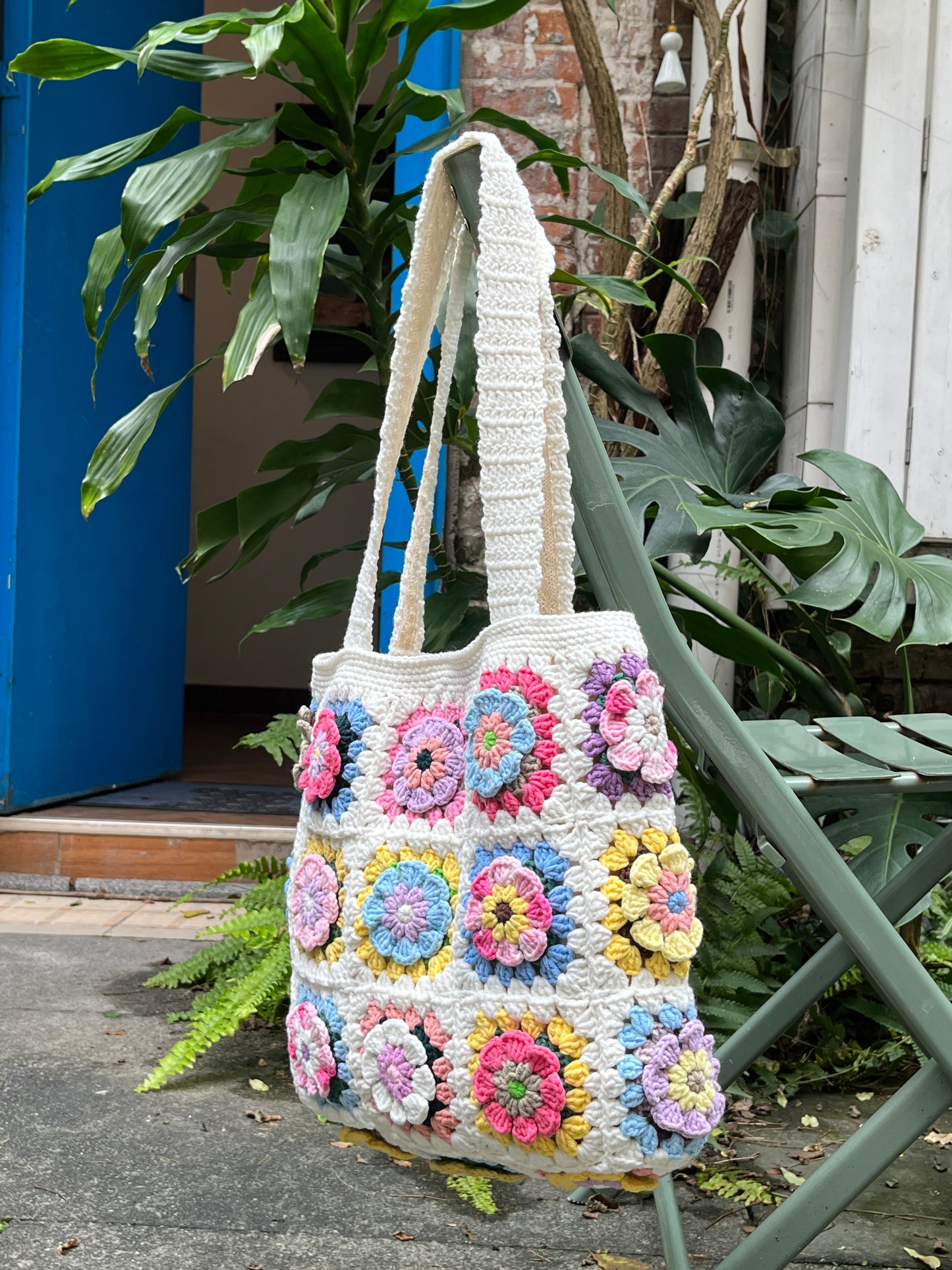 Crochet Granny Sqaure Bag, Amigurumi Flower Tote Purse for Girls, Handmade Shoulder Bag, handmade gift
