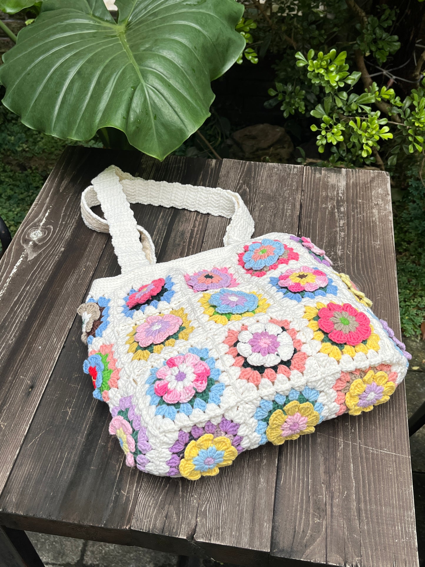 Crochet Granny Sqaure Bag, Amigurumi Flower Tote Purse for Girls, Handmade Shoulder Bag, handmade gift