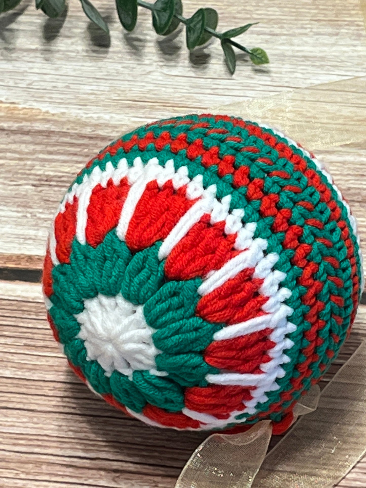 Christmas Ball crochet pattern, crochet Christmas Ball Decorations pattern
