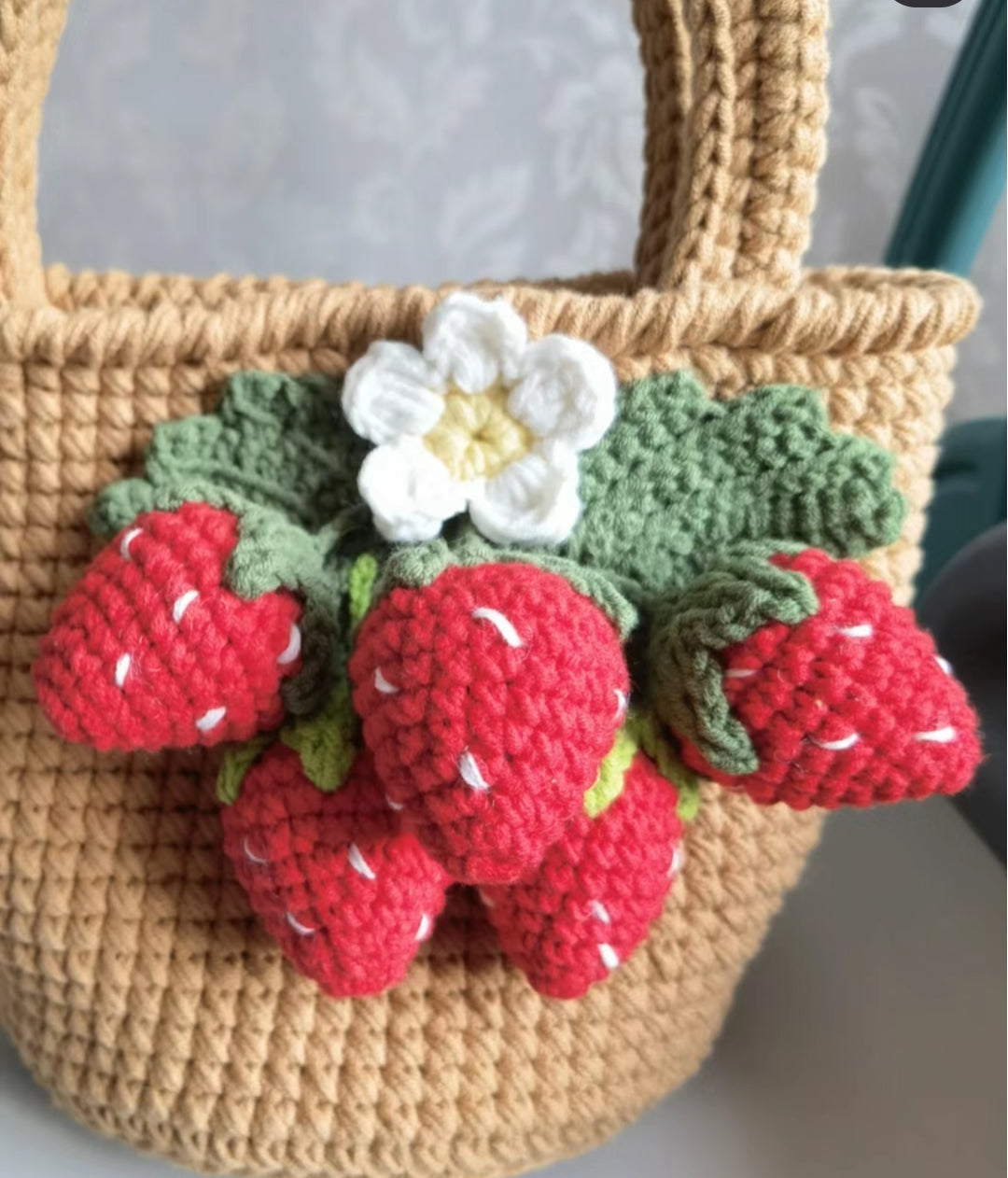Custom strawberry bag, custom bag, crochet bag, handmade custom bag