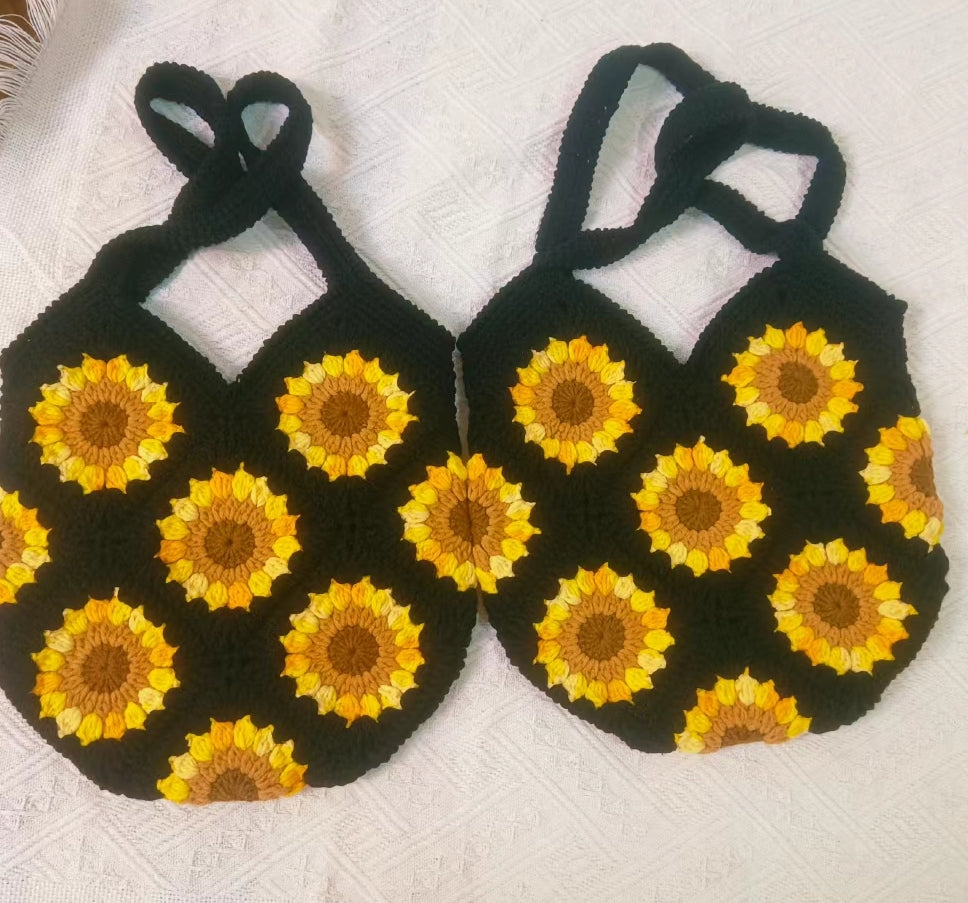 Sunflower crochet bag, Sunflower granny square tote bag, Sunflower Tote, Handmade Tote, Sunflower Purse