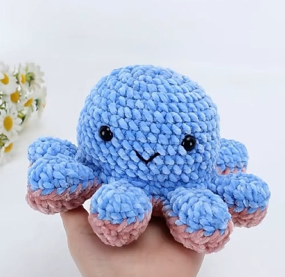 Reversible Octopus crochet pattern--amigurumi crochet pattern