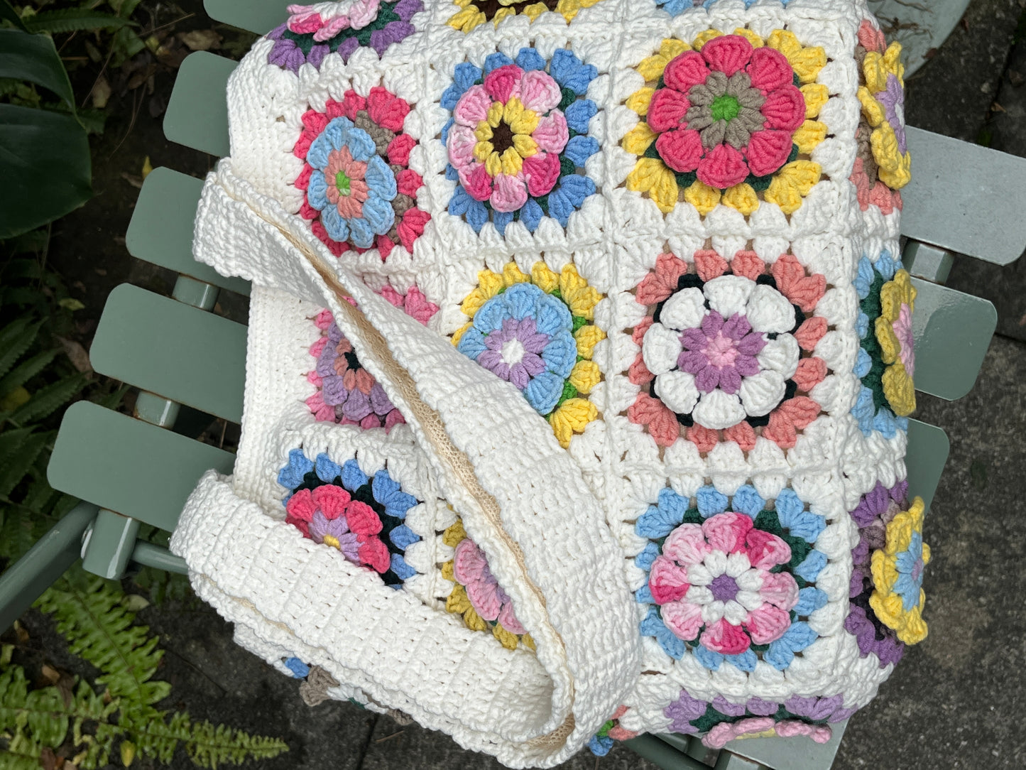 Crochet Granny Sqaure Bag, Amigurumi Flower Tote Purse for Girls, Handmade Shoulder Bag, handmade gift