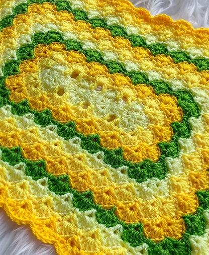 Crochet Granny Square Blanket Pattern--Crochet Flower Granny Square Blanket--Crochet Couch Blanket