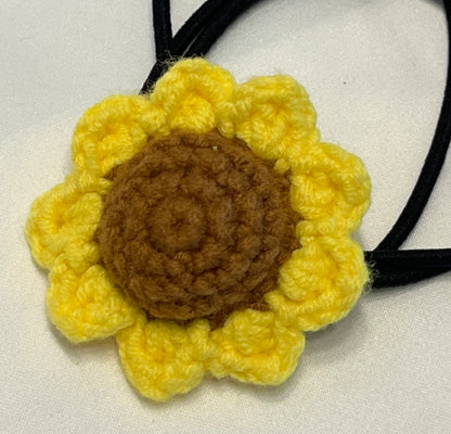 Crochet sunflower hair ties, crochet floral hair band, messy bun hair tie, sunflower hair pins, girl school hair ties for thick hair, Hair Accessories for Girls