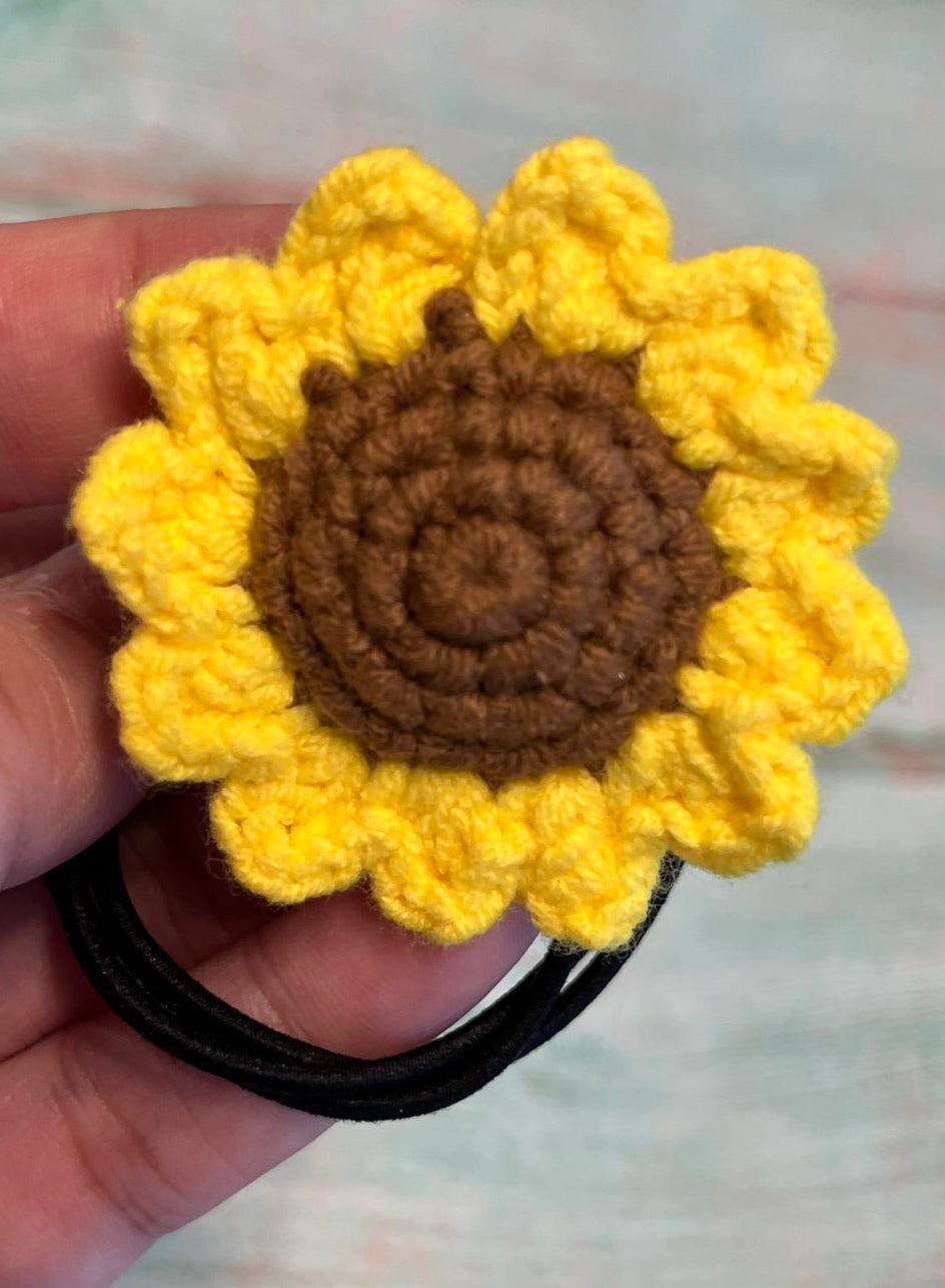 Crochet sunflower hair ties, crochet floral hair band, messy bun hair tie, sunflower hair pins, girl school hair ties for thick hair, Hair Accessories for Girls