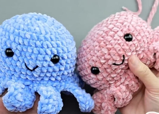 Reversible Octopus crochet pattern--amigurumi crochet pattern