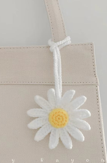 Daisy Decor Crochet pattern--bag decor--car decor--home decor