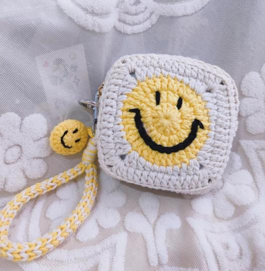 Smiley Face Granny Square Blanket Crochet Pattern, Baby Blanket Crochet Pattern, Cute Earphone Bag Pattern, Coin Purse Pattern, Digital Download PDF