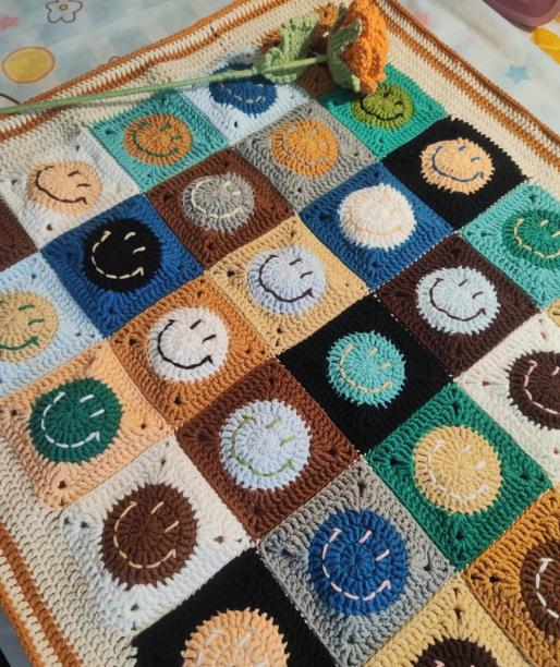 Smiley Face Granny Square Blanket Crochet Pattern, Baby Blanket Crochet Pattern, Cute Earphone Bag Pattern, Coin Purse Pattern, Digital Download PDF