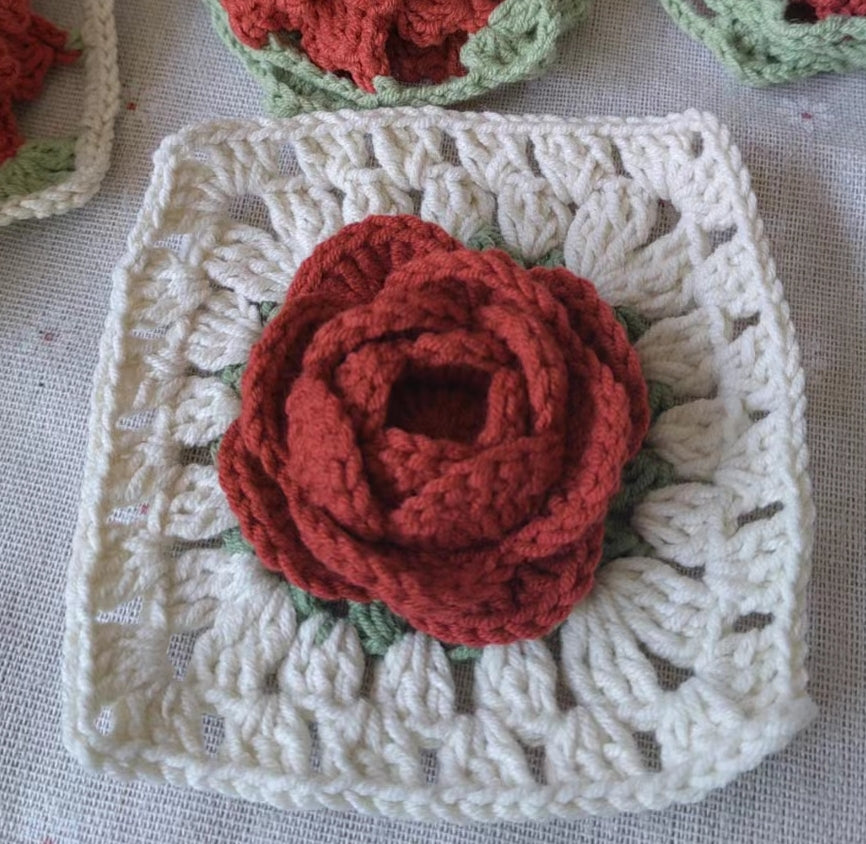 Rose Granny Square Crochet Pattern--Amigurumi crochet pattern for bag--crochet pattern for beginner--3D Flower Crochet pattern