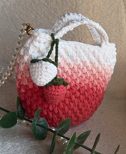 Handmade Strawberry Crochet Bag, Gradient Strawberry Crochet Bag, Strawberry Purse, Crochet Bag, Travel Bag, Summer Bag, Strawberry Shoulder Bag